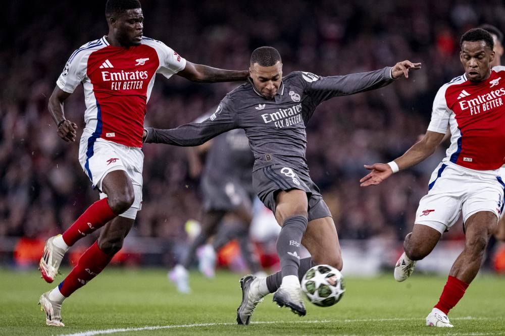 备受瞩目的 备受瞩目的